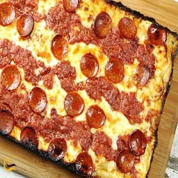 pizza-detroit
